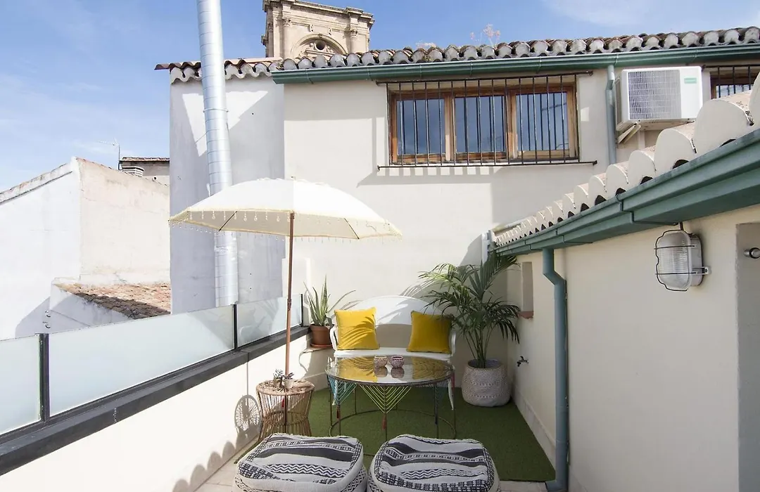 Chezmoihomes Catedral Atico-1